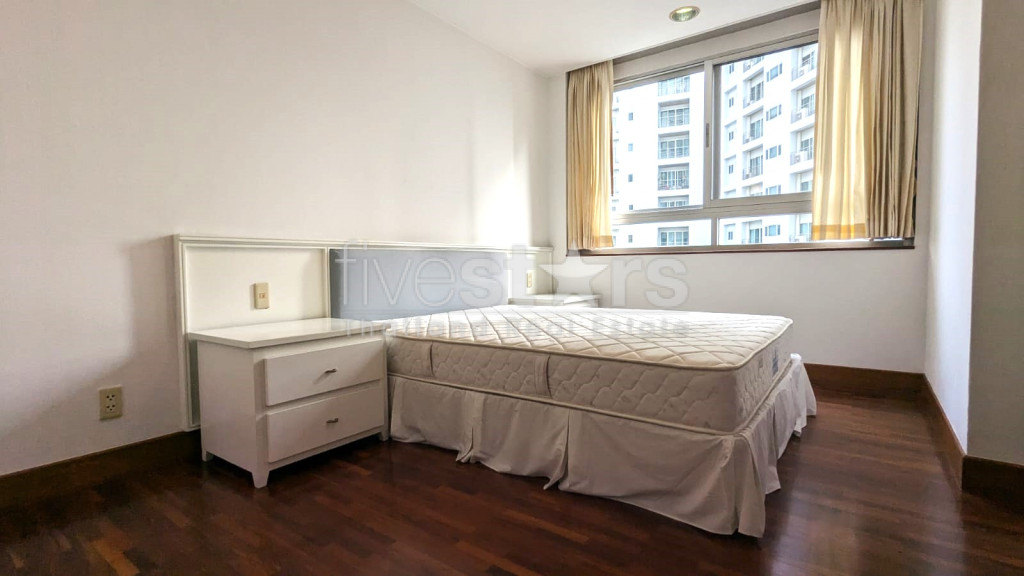 Appartement de 3 chambres à louer à Phrom Phong, proche du BTS, photo 13