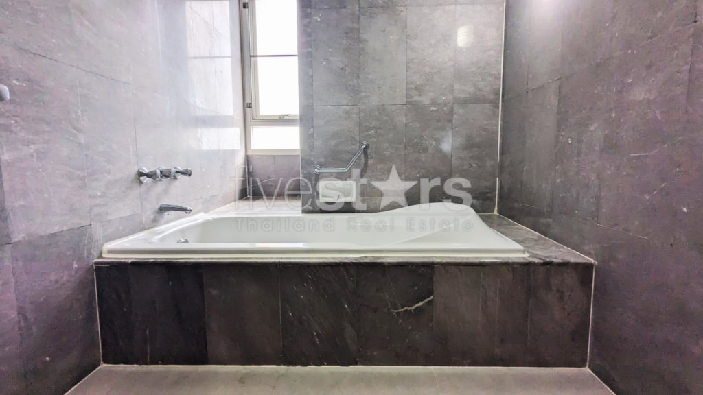 Appartement de 3 chambres à louer à Phrom Phong, proche du BTS, photo 10