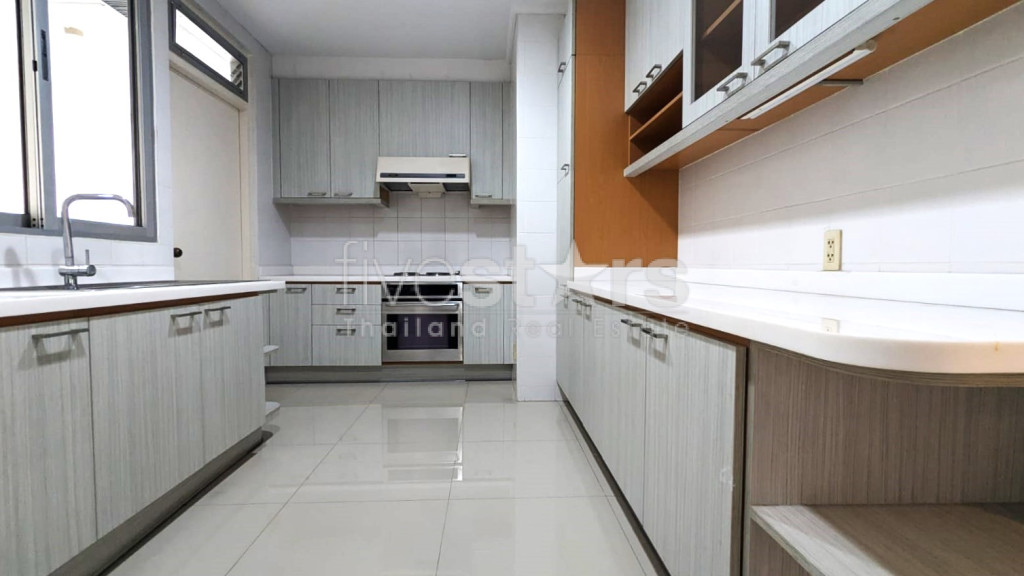 Appartement de 3 chambres à louer à Phrom Phong, proche du BTS, photo 5