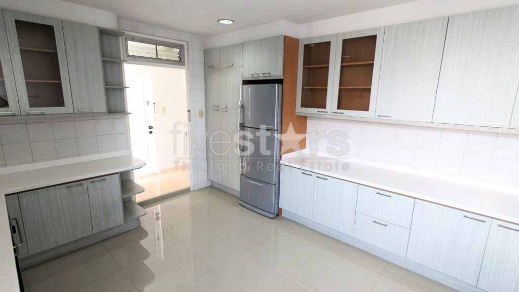 Appartement de 2 chambres à louer à Phrom Phong, proche du BTS, photo 6