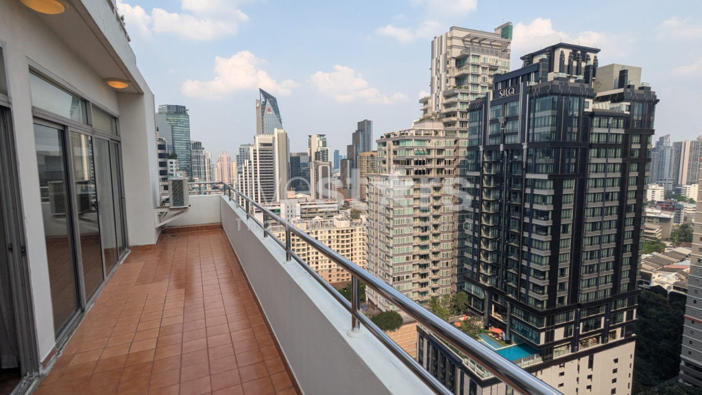 Appartement de 2 chambres à louer à Phrom Phong, proche du BTS, photo 3