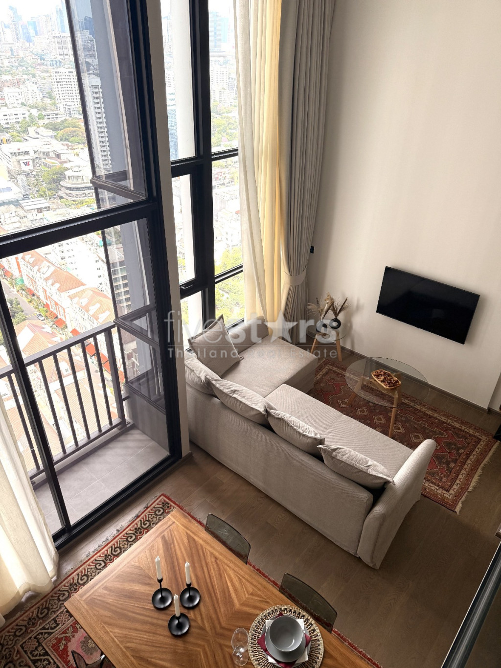 Luxueux duplex de 1 chambre à louer à Thonglor, photo 2