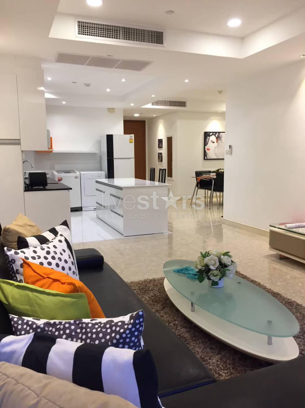 Superbe appartement de 2 chambres à louer à Thonglor, photo 2