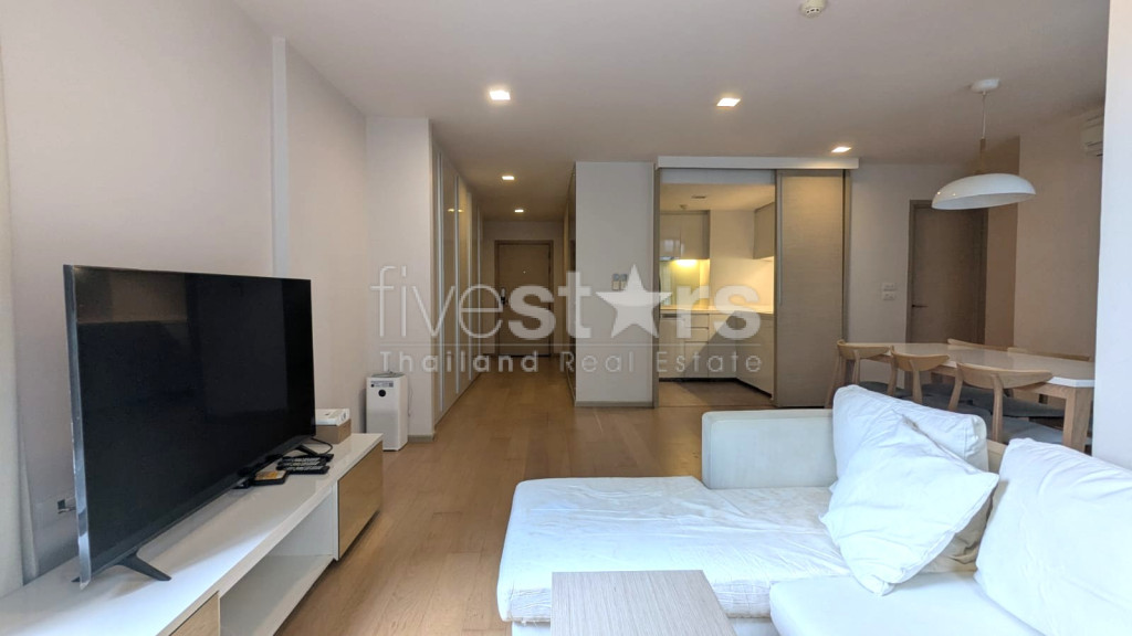 Appartement de 2 chambres + bureau à louer à Thonglor, photo 2