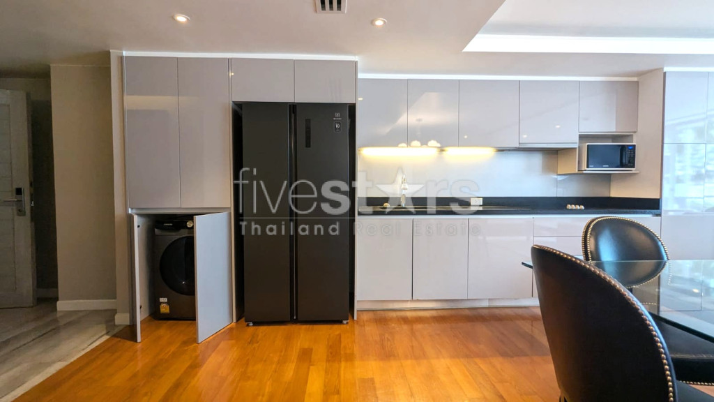Appartement de 3 chambres moderne à louer à Thonglor, Bangkok, photo 4