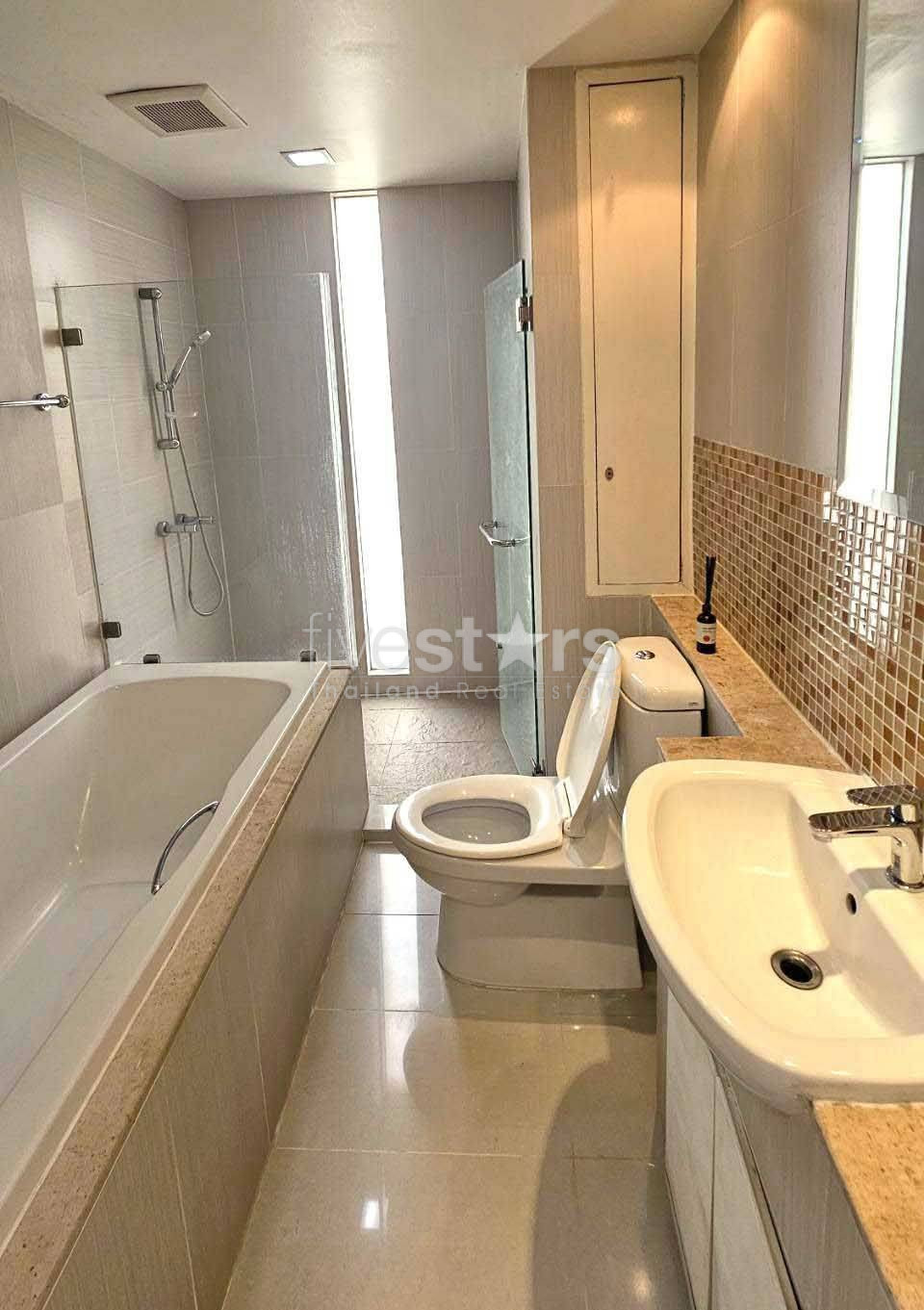 2 bedrooms condo for rent in Sukhumvit, photo 9