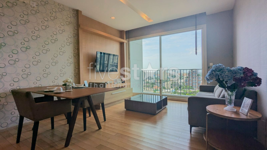 Appartement de 2 chambres à louer près du BTS Thonglor, photo 3