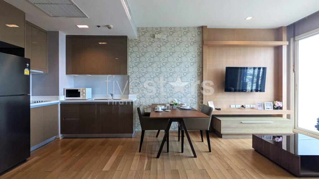 Appartement de 2 chambres à louer près du BTS Thonglor, photo 5