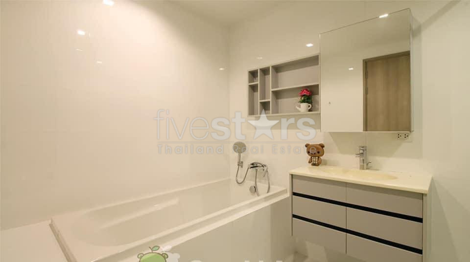 Appartement lumineux de 1 chambre à louer à Thonglor, photo 8