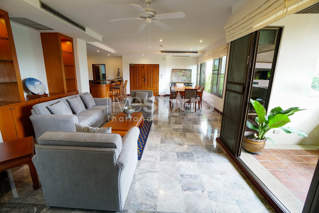 Grand appartement de 3 chambres près du BTS Phrom Phong, photo 5