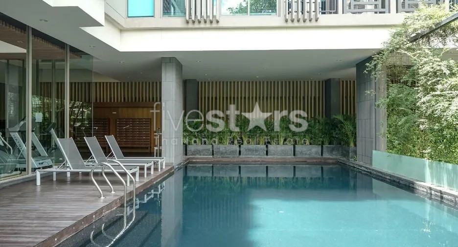Appartement de luxe avec 2 chambres à vendre au cœur de Phrom Phong., photo 9
