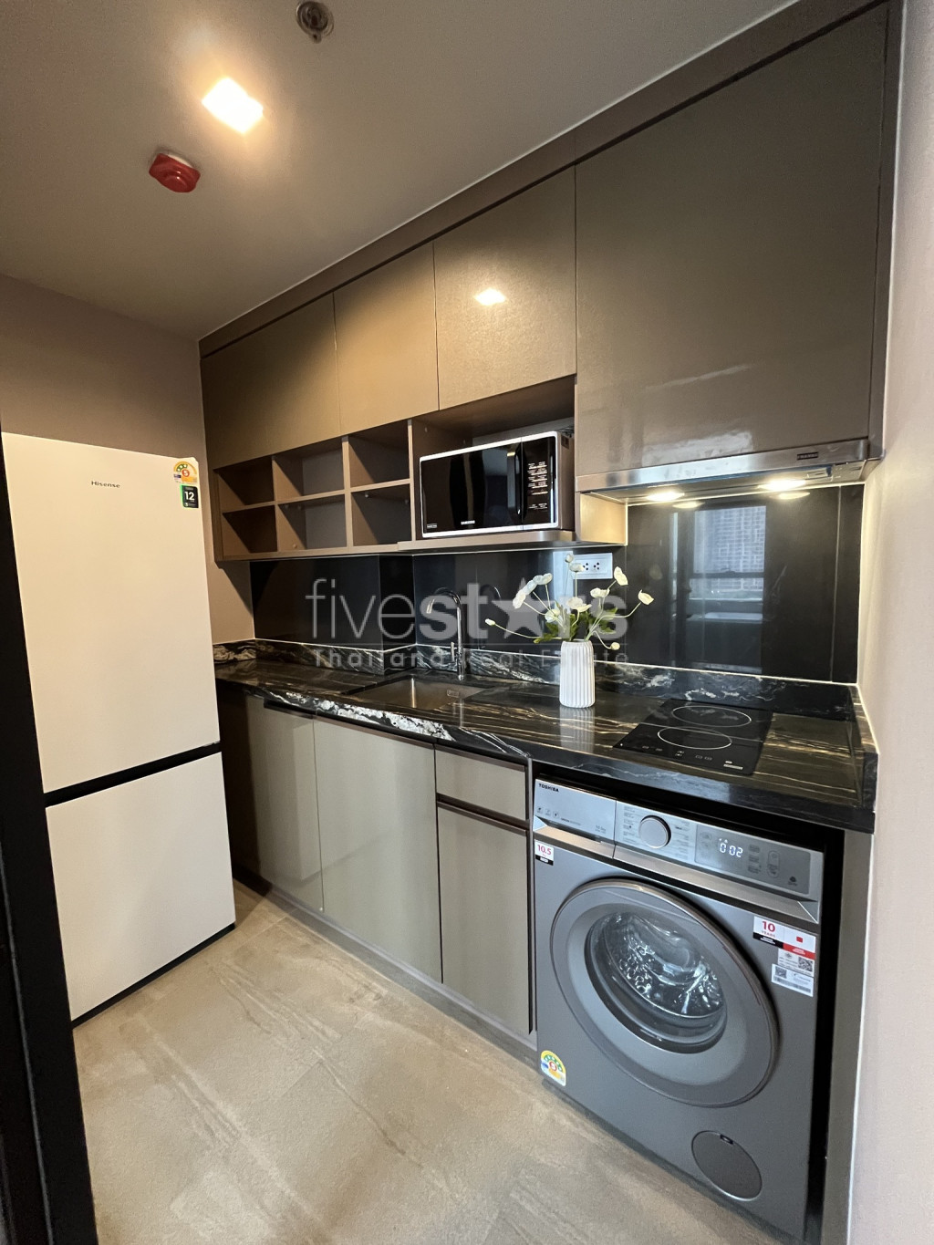 Appartement de standing de 1 chambre à louer près du BTS Thonglor, photo 4