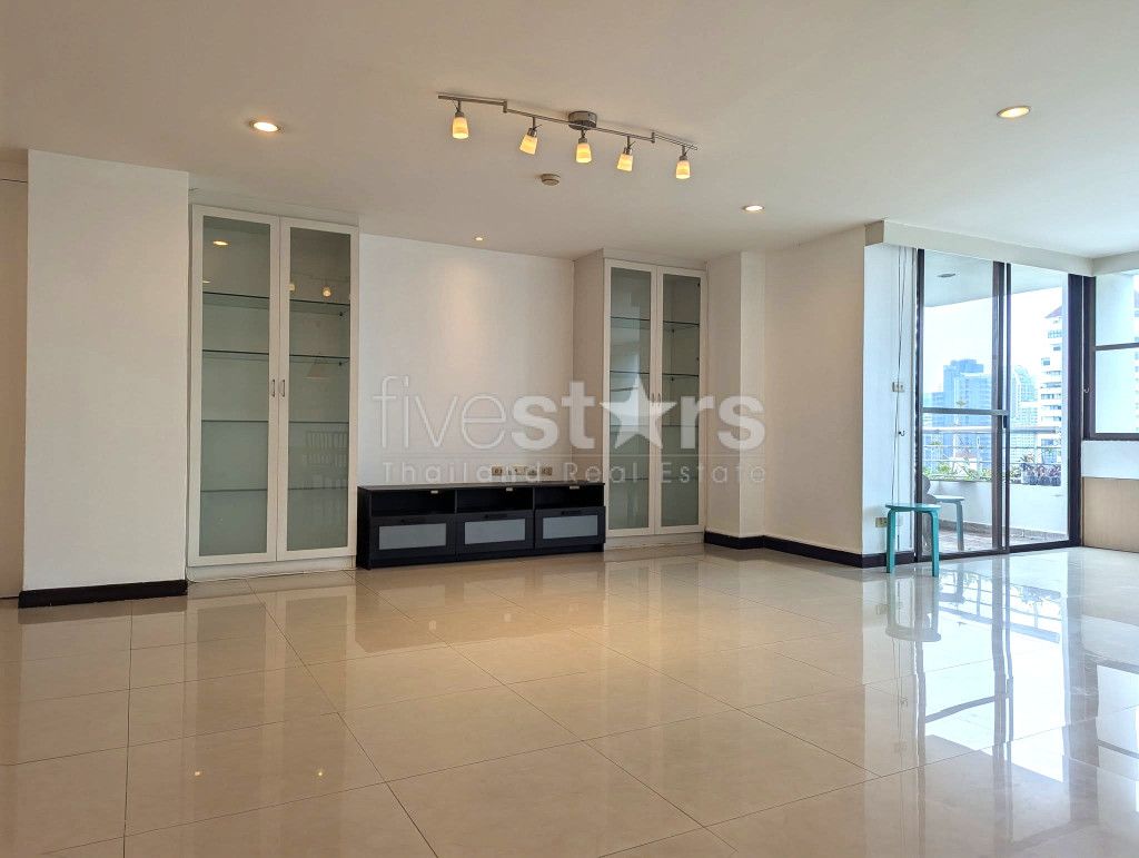 Appartement de 3 chambres à louer sur Sukhumvit 53, proche BTS Thonglor, photo 3