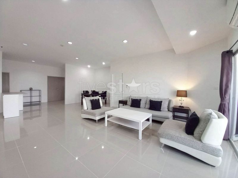 Appartement de 4 chambres à louer entre Phrom Phong et Thonglor, photo 4