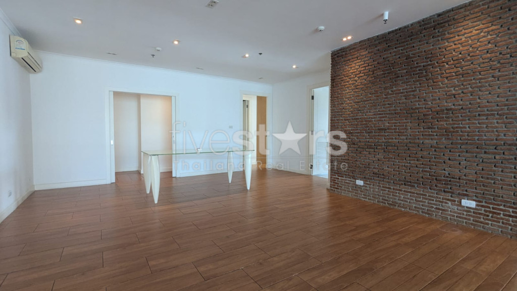 Appartement 3 chambres moderne quartier Phromphong, photo 4