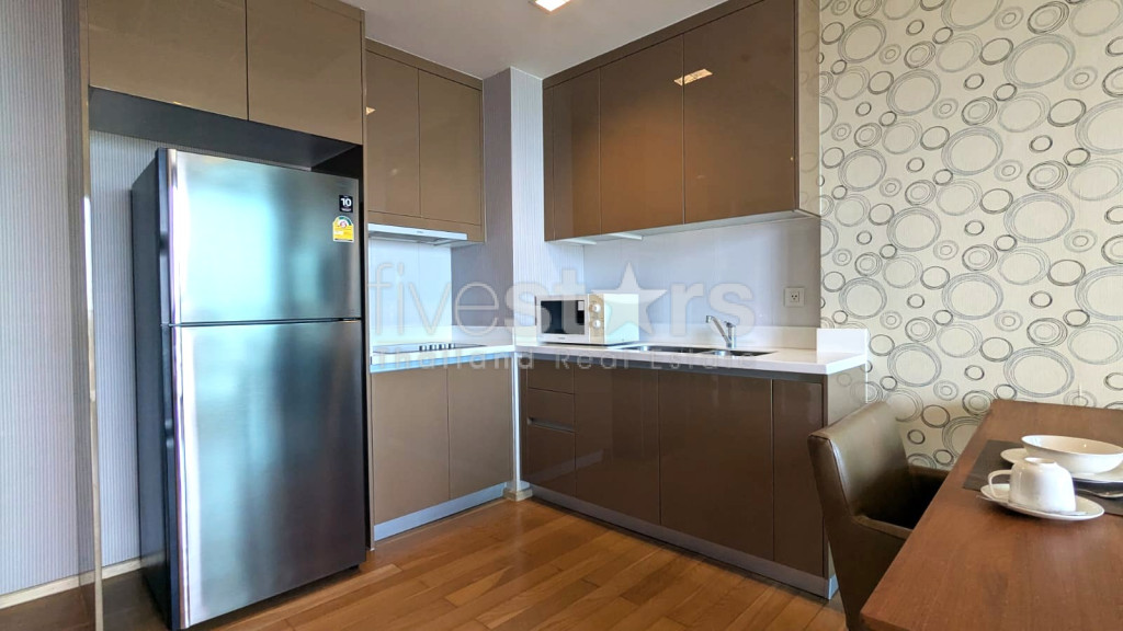 Appartement de 2 chambres à vendre près du BTS Thonglor, photo 6
