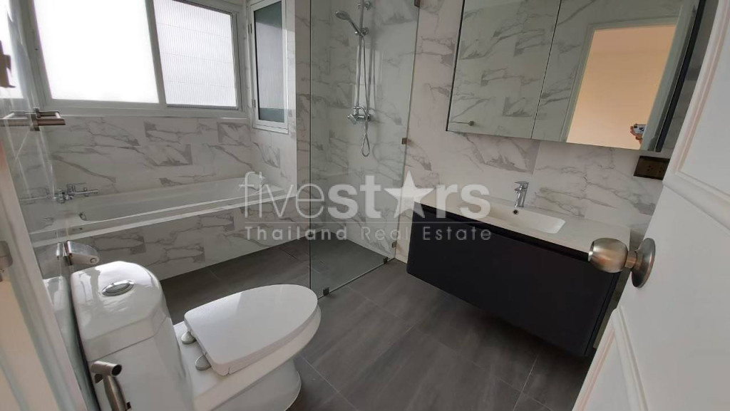Appartement familial de 3 chambres à louer au coeur de Thonglor, photo 12