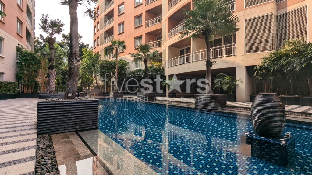 2-bedroom condo for sale on Phrom Phong, Sukhumvit 39, photo 18