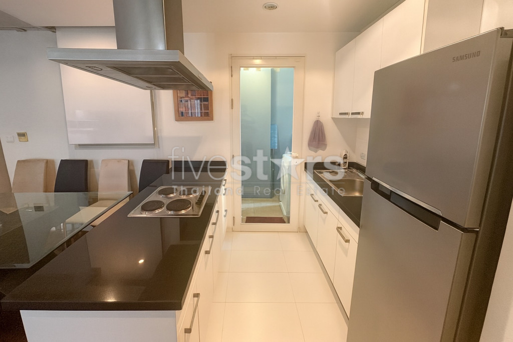 Appartement de 2 chambres spacieux à vendre quartier Phromphong, photo 6