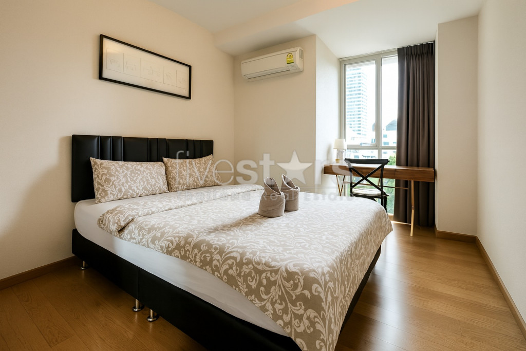 Appartement 2 chambres moderne à vendre quartier Phromphong, photo 5