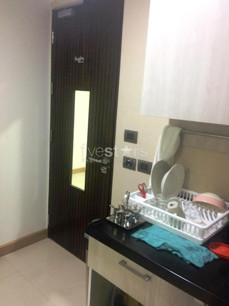 Bureaux à louer près du BTS Phromphong, photo 7