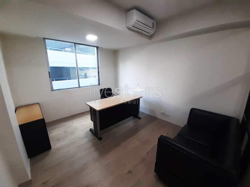Bureaux à louer dans le quartier de Thonglor, photo 4