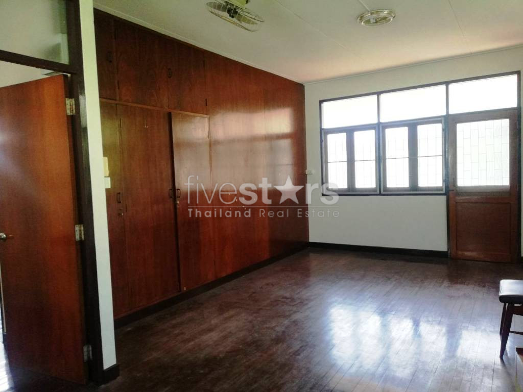 home office for rent in Phrom Phong area, photo 17