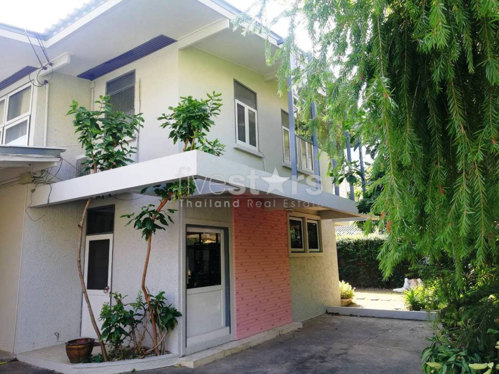 home office for rent in Phrom Phong area, photo 2