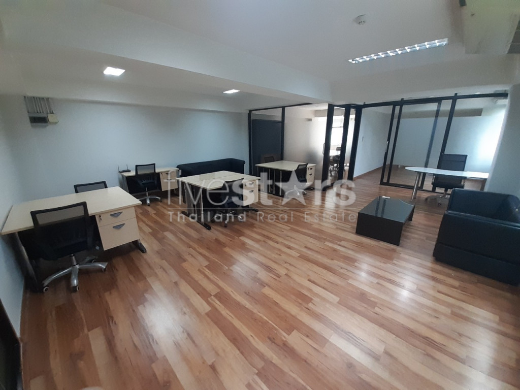 Office space for rent in Thonglor area