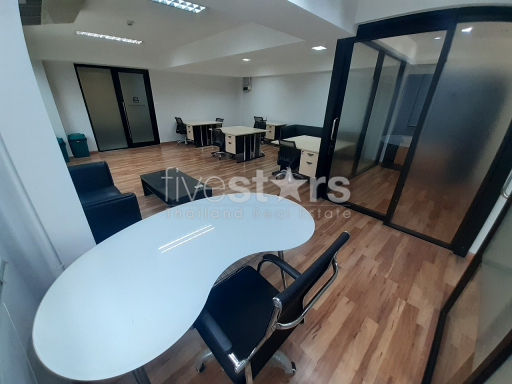 Office space for rent in Thonglor area, photo 3