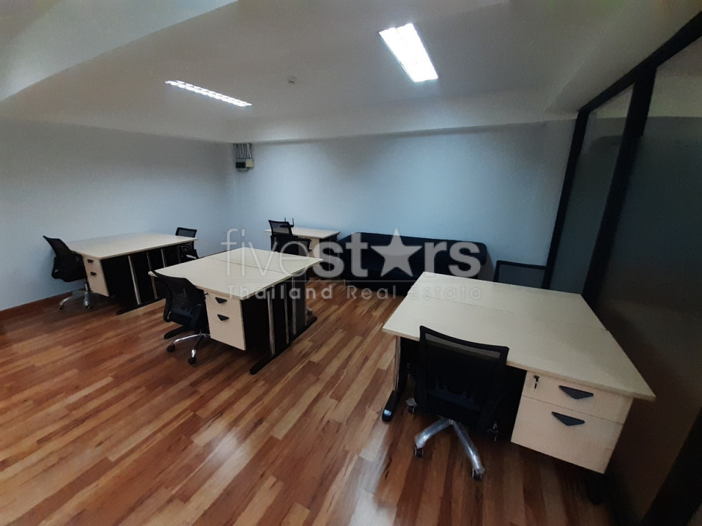Office space for rent in Thonglor area, photo 4