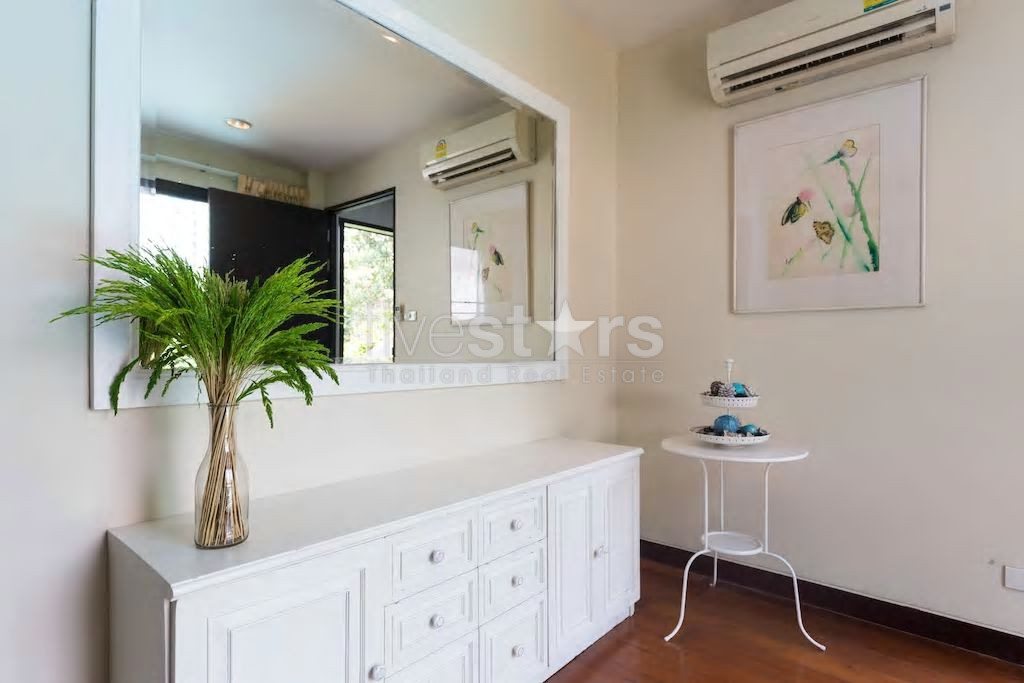 Maison de 3 chambres avec piscine privée à proximité de la station BTS Thonglor, photo 18