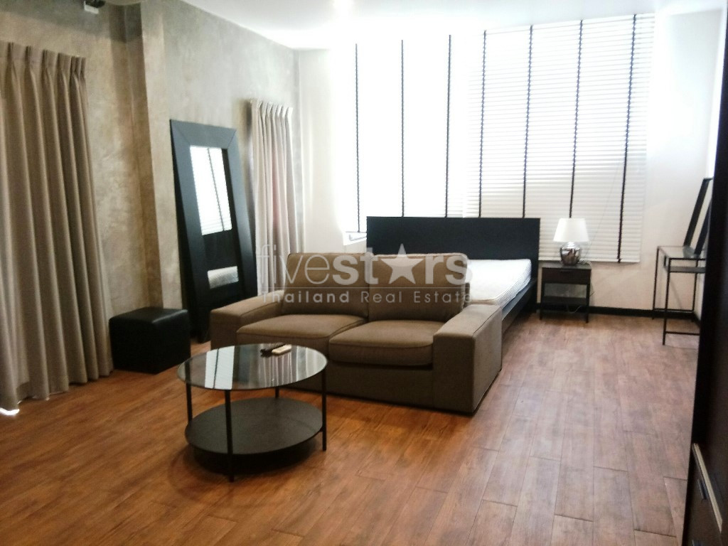 5 bedroom townhouse for rent on Thonglor, photo 8