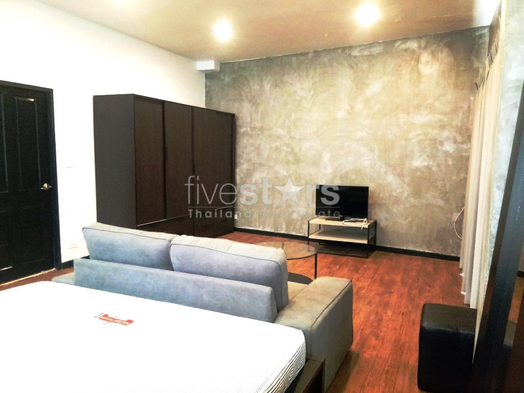 5 bedroom townhouse for rent on Thonglor, photo 9