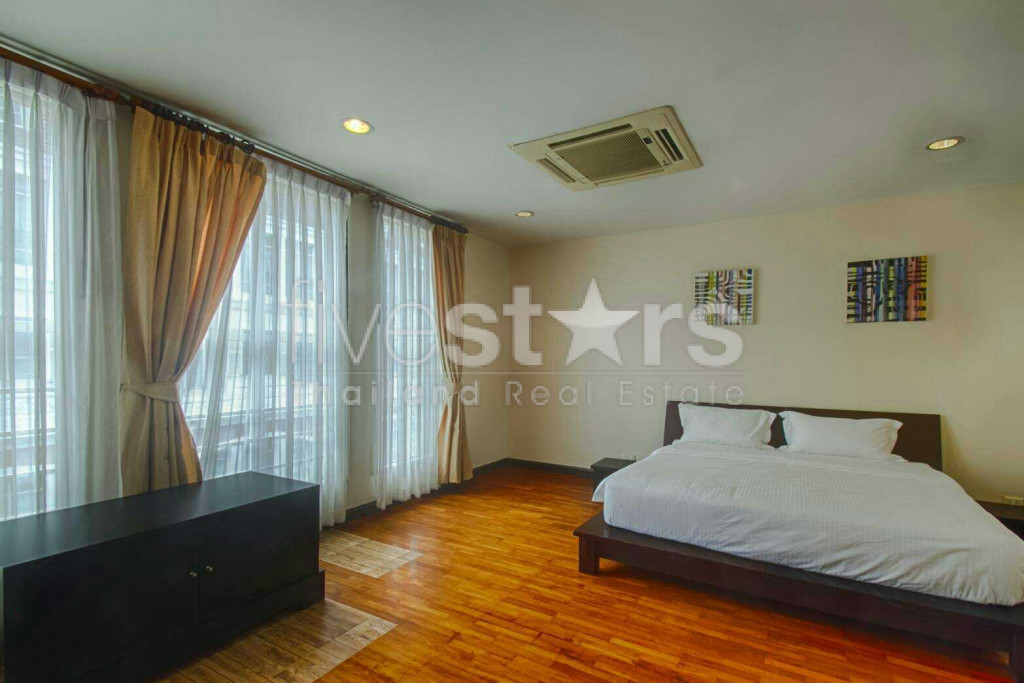 Townhouse in compound 3 bedrooms for rent near BTS Thonglor, photo 11