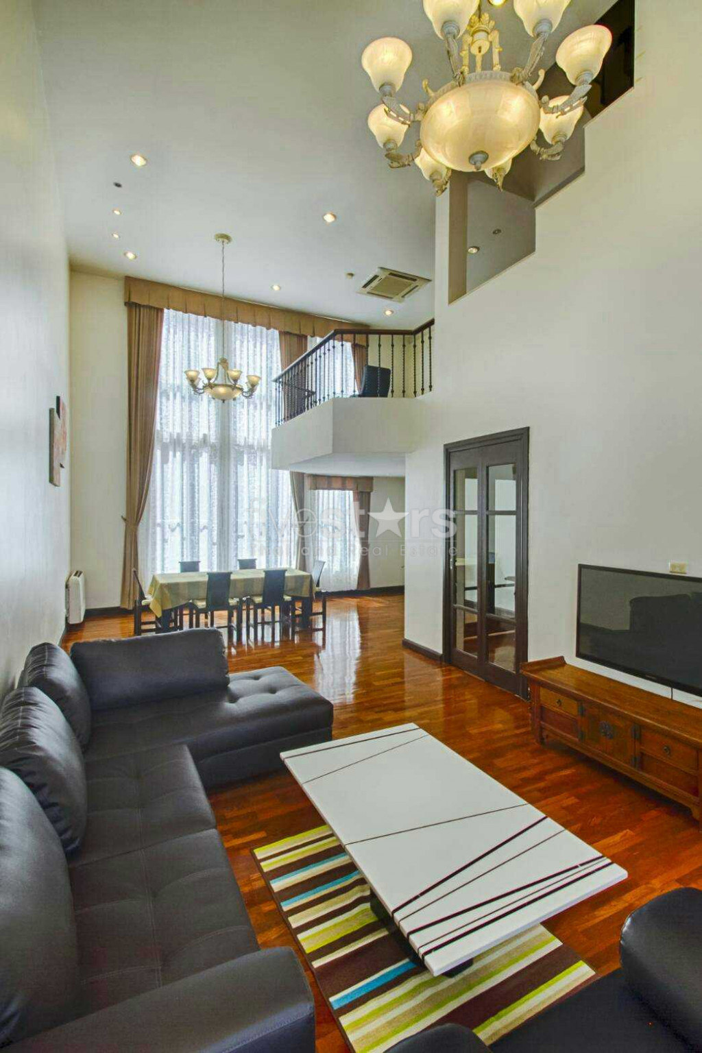 Townhouse in compound 3 bedrooms for rent near BTS Thonglor, photo 2