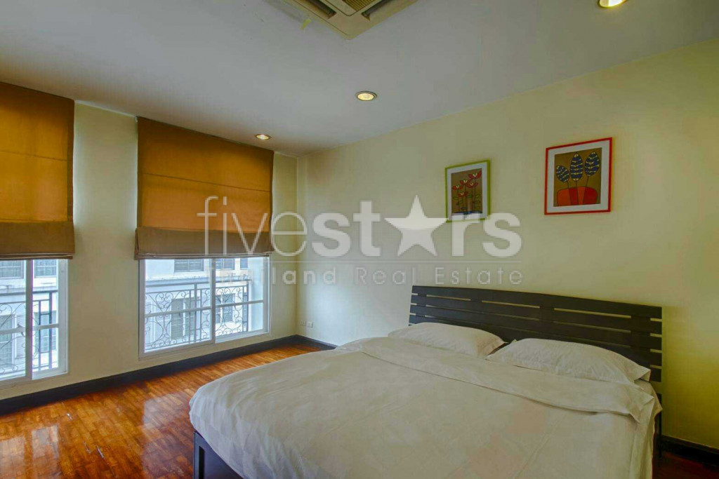 Townhouse in compound 3 bedrooms for rent near BTS Thonglor, photo 14