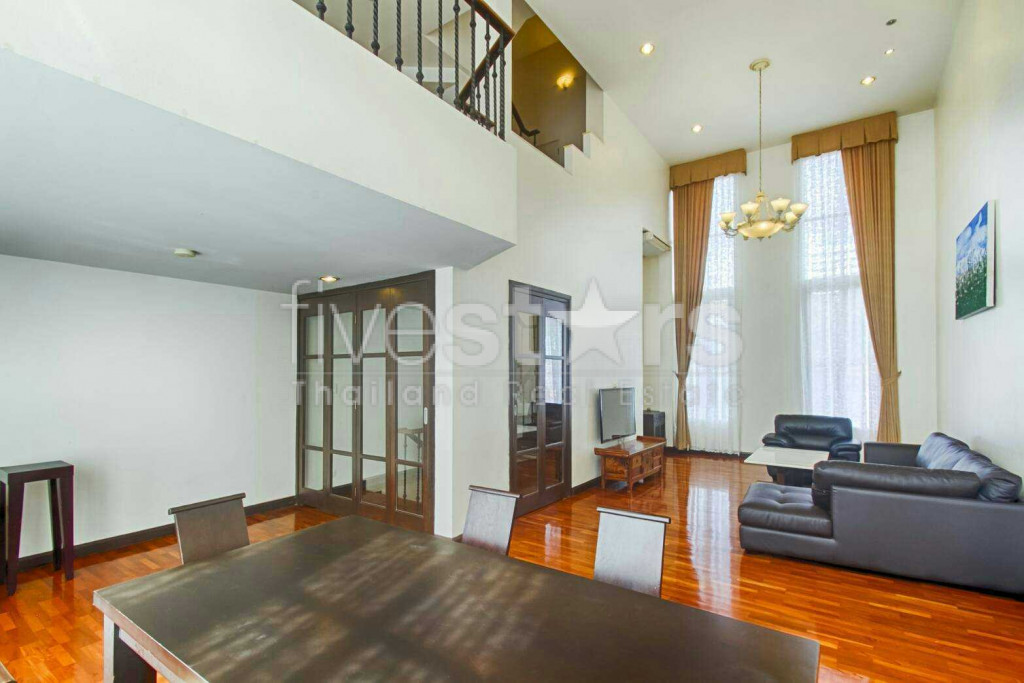 Townhouse in compound 3 bedrooms for rent near BTS Thonglor, photo 4