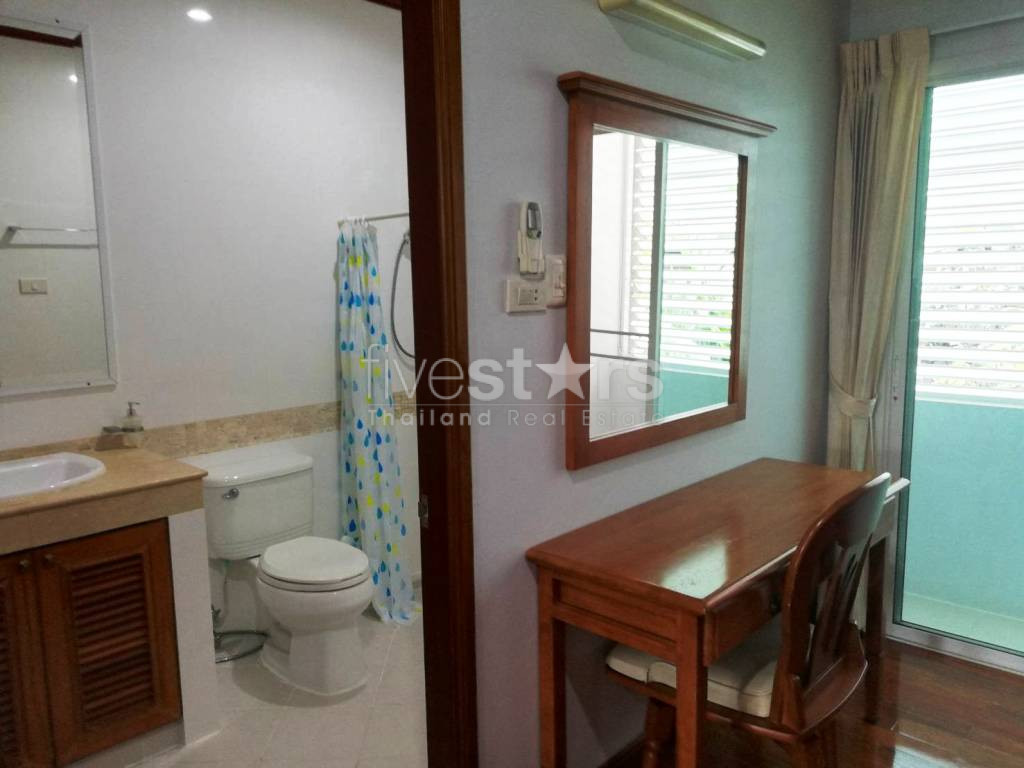 Townhouse 2 bedrooms for rent near BTS Thonglor, photo 18