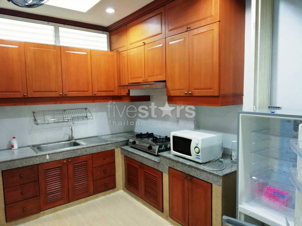 Townhouse 2 bedrooms for rent near BTS Thonglor, photo 6
