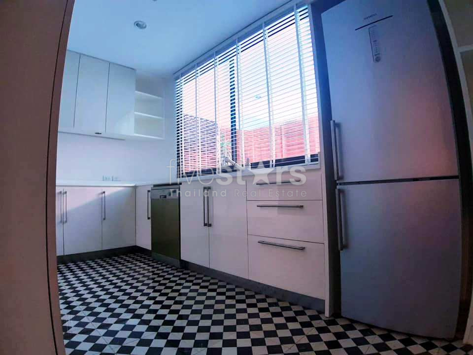 house for rent close to BTS Prompong Station, photo 5