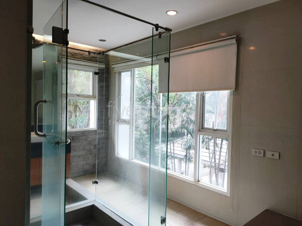 villa 4 chambres avec piscine privée quartier Thonglor, photo 16