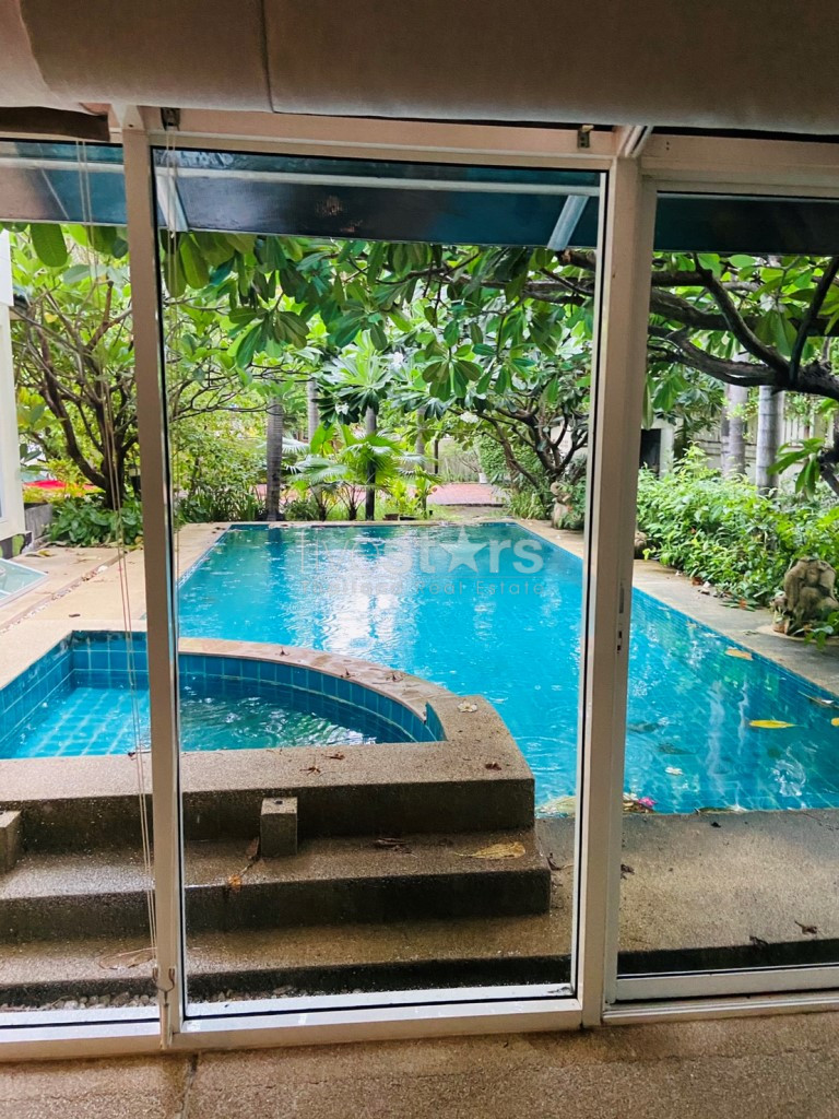Maison individuelle commerciale piscine privée à louer sur Phrom Phong, photo 14