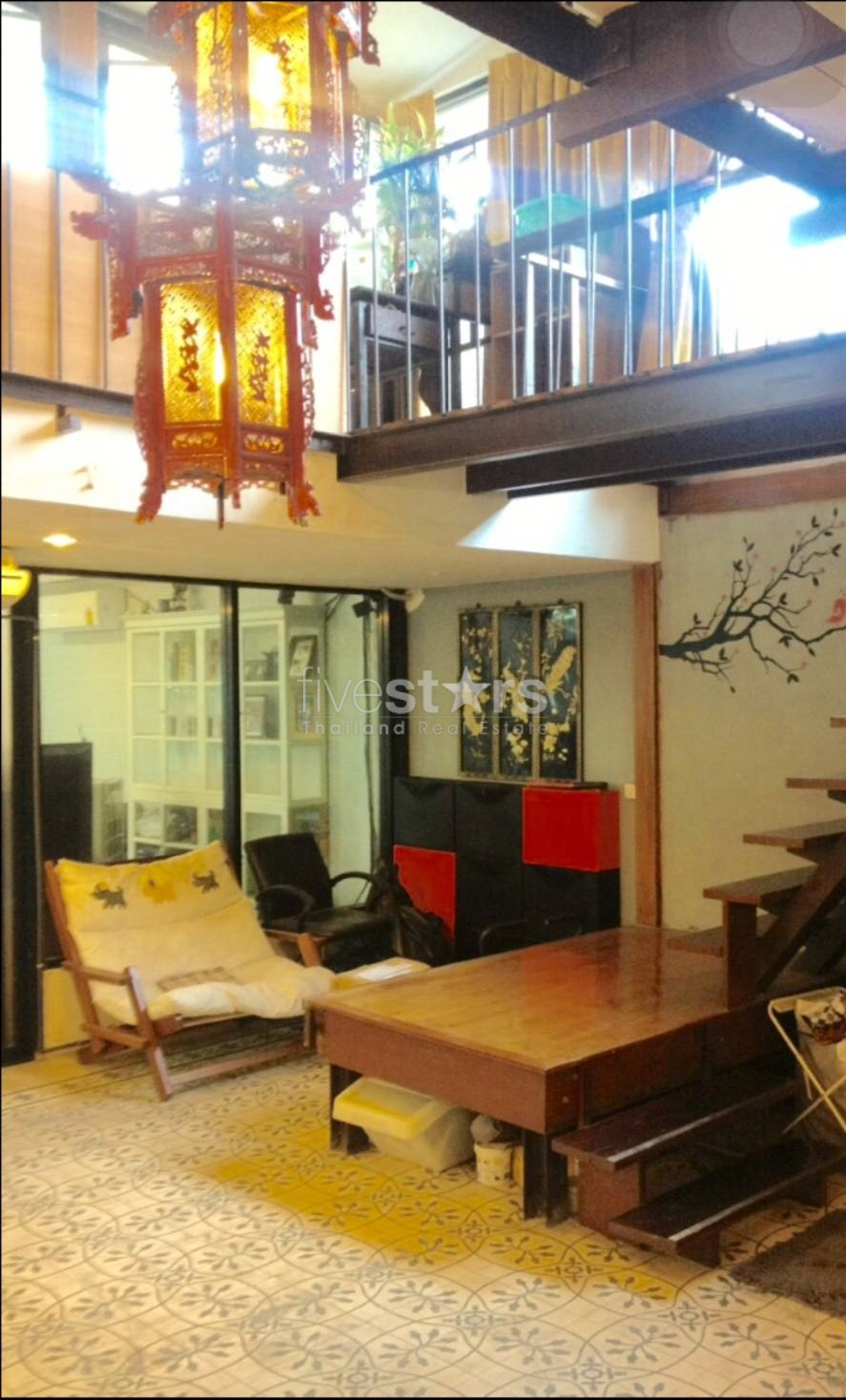 Bureau à domicile non meublé à louer dans le quartier de Thonglor, photo 4