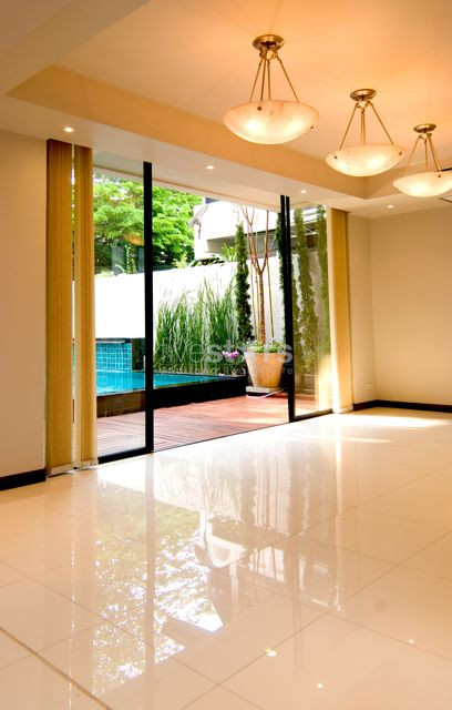 4 bedroom single house with private pool close to the BTS Thonglor station, photo 3