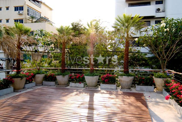 4 bedroom single house with private pool close to the BTS Thonglor station, photo 15