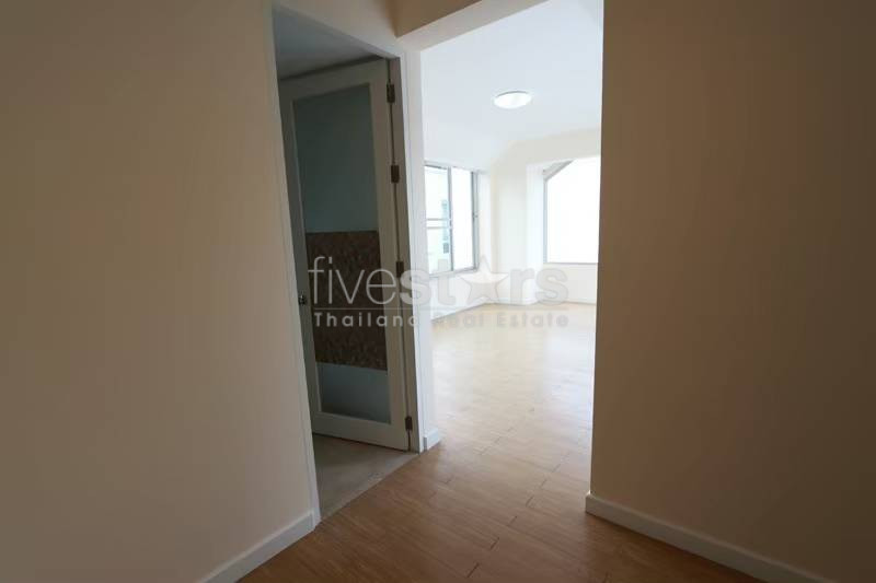 Villa moderne à louer avec piscine privée, photo 15
