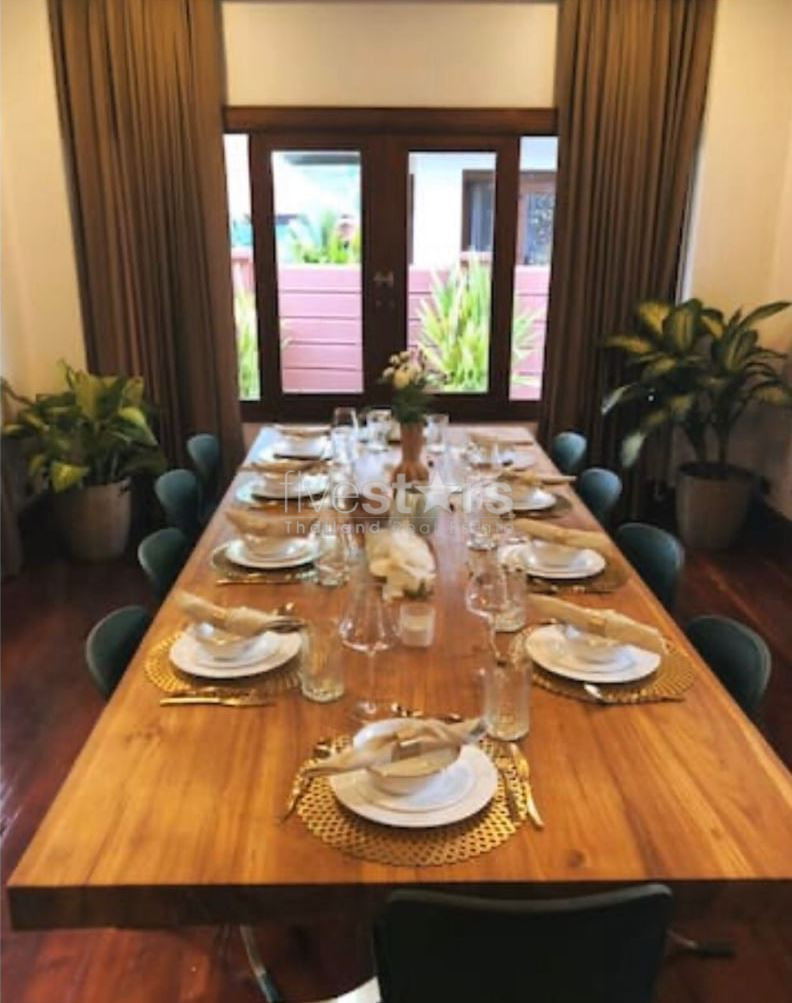 Maison individuelle de 5 chambres avec piscine privée à louer sur Thonglor, photo 4