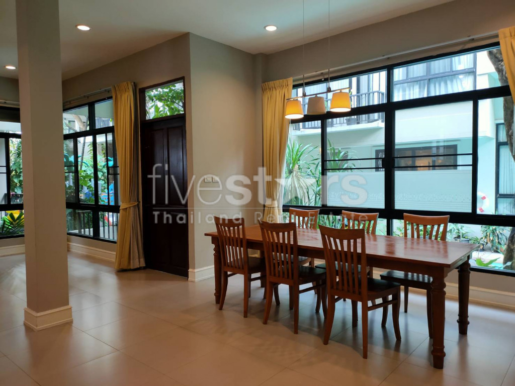 House in compound near BTS Thonglor, photo 5