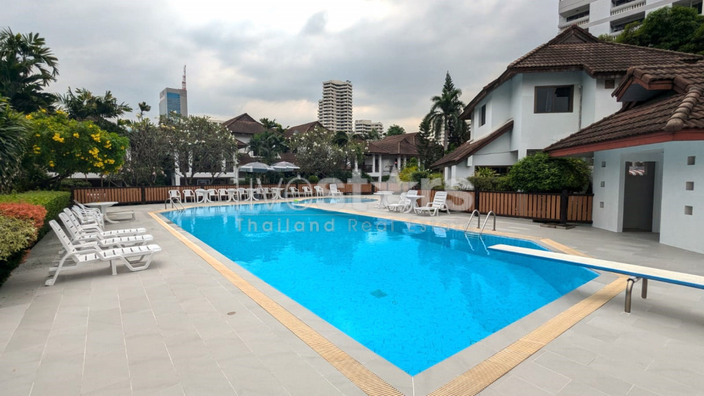 Detached house in a quiet neighborhood of Sukhumvit, near Thonglor, photo 18